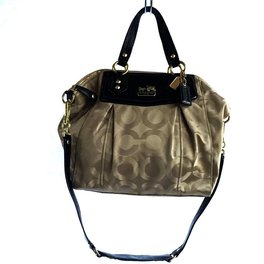 Coach Women Bags